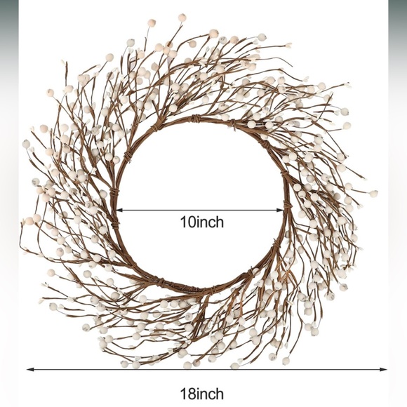 Whonline Pip Berry Wreath - Picture 2 of 6